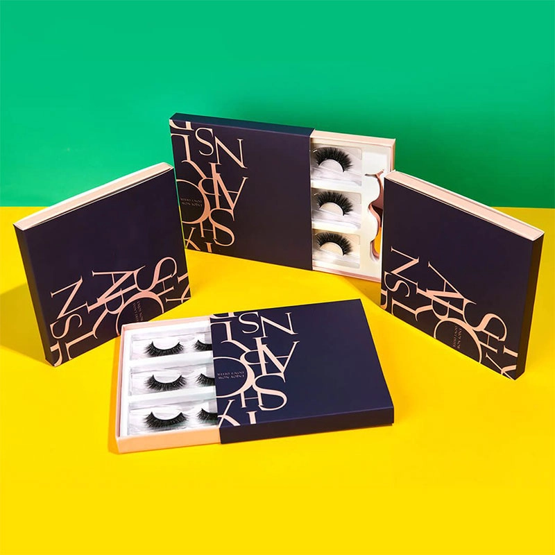 Custom Eyelash Boxes Image 1