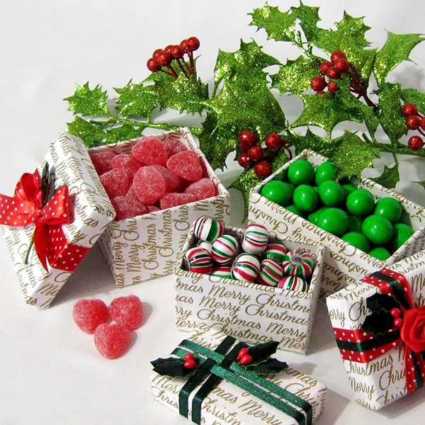 Christmas candy boxes Image 1