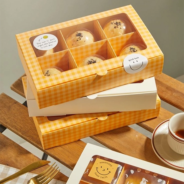 Custom Branded Cup Cake Boxes Image 1